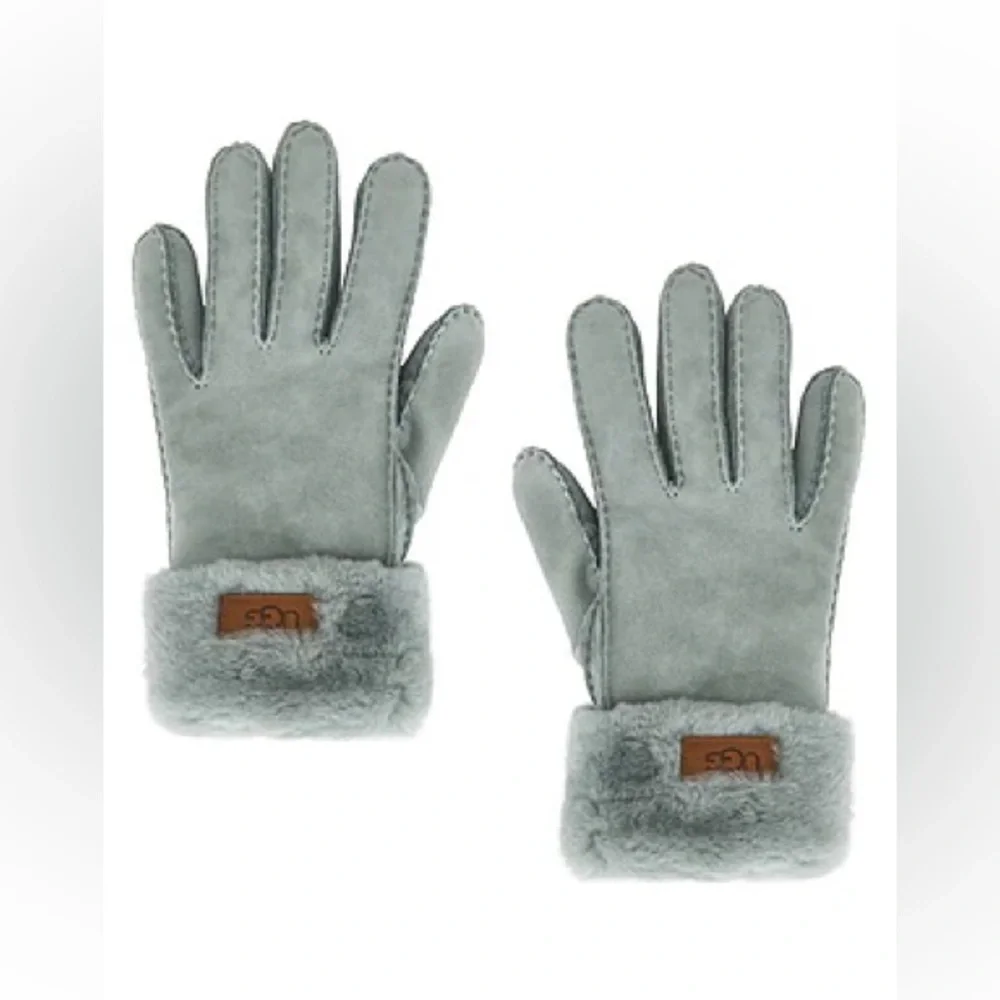 🎸UGG🎸🔥NWT🔥Turn Cuff Gloves—M